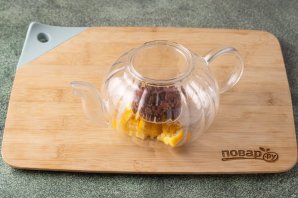 Черный чай с ягодами годжи Черный чай с ягодами годжи