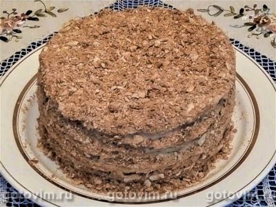 Торт «Наполеон» с орехами Торт «Наполеон» с орехами