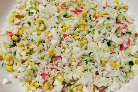 Салат из крабовых палочек "новогодний" Салат из крабовых палочек "новогодний"