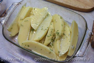 Куриные крылышки в горчичном маринаде, запеченные с картофельными дольками