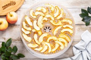 Сушеные яблоки Сушеные яблоки