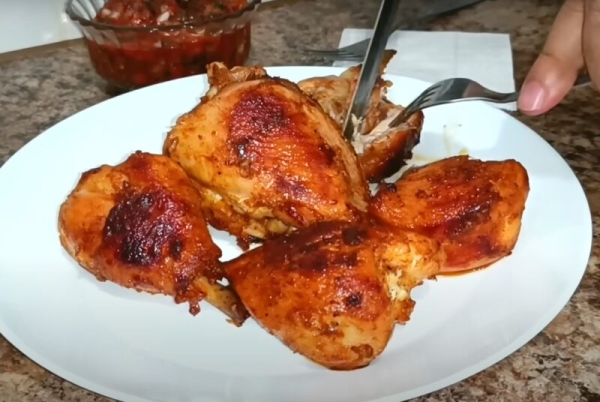 Как замариновать и правильно пожарить курицу. Рецепт лучшего соуса к мясу Как замариновать и правильно пожарить курицу. Рецепт лучшего соуса к мясу