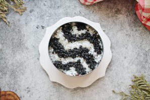 Салат "Черное море"