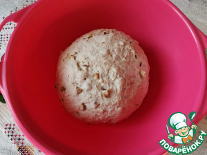 Хлеб с грецкими орехами