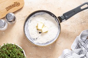 Шампиньоны в сметанном соусе Шампиньоны в сметанном соусе