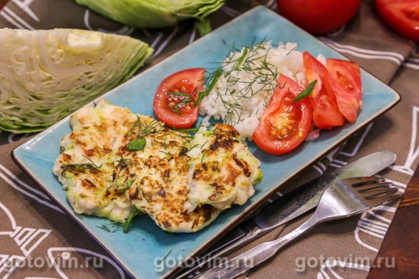Куриные рубленые котлеты с молодой капустой