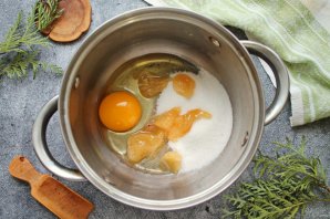 Медово-песочный торт "Елочка" Медово-песочный торт "Елочка"