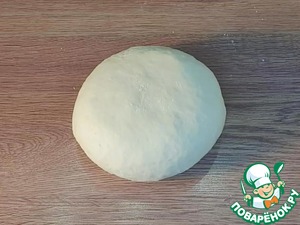 Пироги с мясным фаршем, овощами, соусом Пироги с мясным фаршем, овощами, соусом