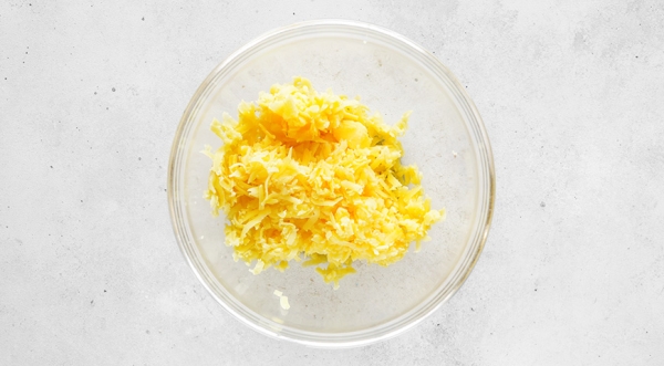 Селедка под «лисьей шубой» , пошаговый рецепт с фото на 436 ккал Селедка под «лисьей шубой» , пошаговый рецепт с фото на 436 ккал