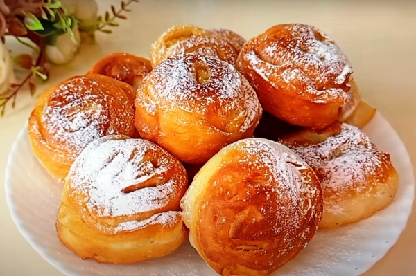 Яблочные пирожки, от которых все в восторге! Готовлю их на сковороде, чтобы корочка была хрустящей, а внутри — море нежной начинки Яблочные пирожки, от которых все в восторге! Готовлю их на сковороде, чтобы корочка была хрустящей, а внутри — море нежной начинки