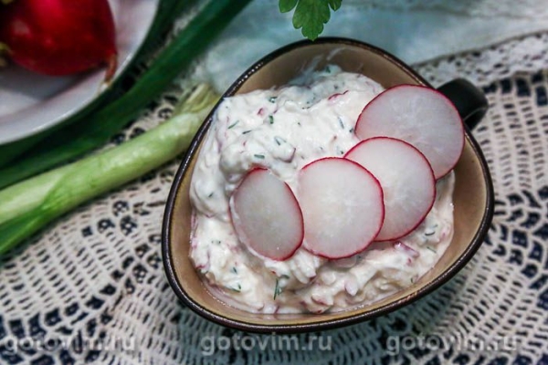 Паштет с творожным сыром, редисом и зеленью Паштет с творожным сыром, редисом и зеленью