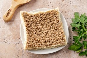 Мясной наполеон