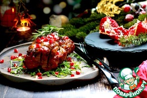 Филе индейки с гранатовой глазурью