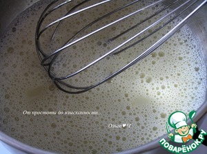 Фисташковое пирожное с брусничным семифреддо Фисташковое пирожное с брусничным семифреддо