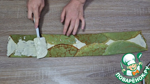 Фисташковый блинный торт