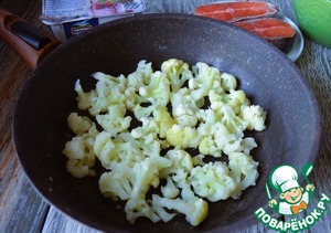 Форель с цветной капустой и шпинатом Форель с цветной капустой и шпинатом