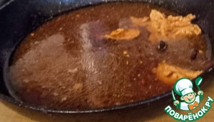 Фрикадельки с арахисовой подливой