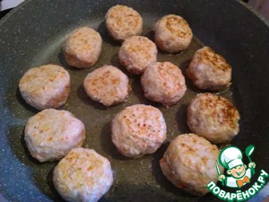 Фрикадельки в грибном соусе Фрикадельки в грибном соусе