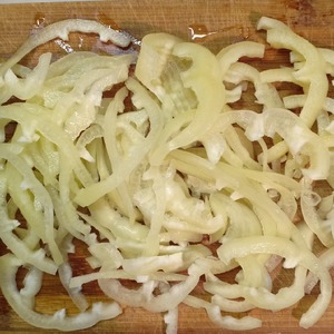 Фунчоза с курицей и овощами Фунчоза с курицей и овощами