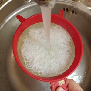 Фунчоза с курицей и овощами Фунчоза с курицей и овощами