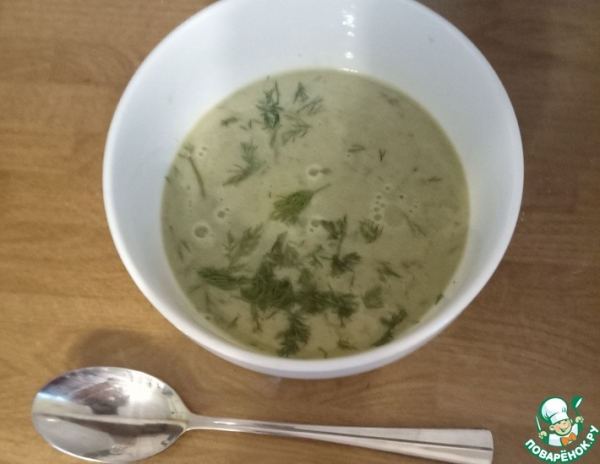 Гаспачо из цуккини и миндаля Гаспачо из цуккини и миндаля