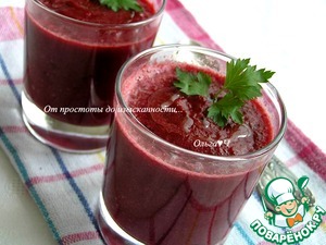 Гаспачо со свеклой и вишней Гаспачо со свеклой и вишней