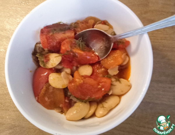 "Гиганты" с помидорами и харисой "Гиганты" с помидорами и харисой