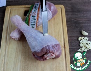 Голень индейки с яблоками Голень индейки с яблоками