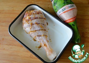 Голень индейки с яблоками в фольге Голень индейки с яблоками в фольге