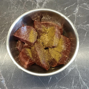 Говяжья печень в жировой сетке