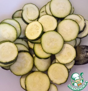 Гратен из цуккини с сальсой верде Гратен из цуккини с сальсой верде