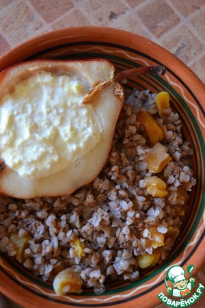 Гречневая каша с грушей Гречневая каша с грушей