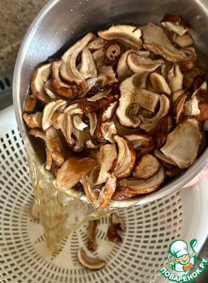 Грибной суп. Из сушеных боровиков Грибной суп. Из сушеных боровиков