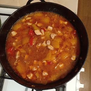 Гуляш с болгарским перцем Гуляш с болгарским перцем