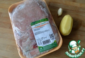 Густая похлёбка с фрикадельками и шпинатом Густая похлёбка с фрикадельками и шпинатом