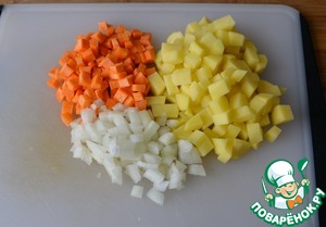 Густая похлёбка с фрикадельками и шпинатом Густая похлёбка с фрикадельками и шпинатом