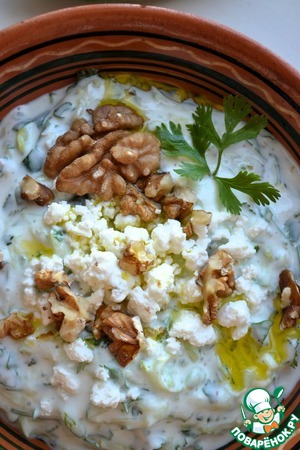 Густой суп "Таратор" на йогурте Густой суп "Таратор" на йогурте