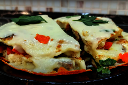 Хлебная пицца. Хлебная пицца.