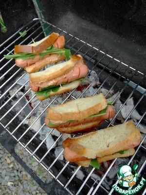 Хот-дог с хлебом Хот-дог с хлебом