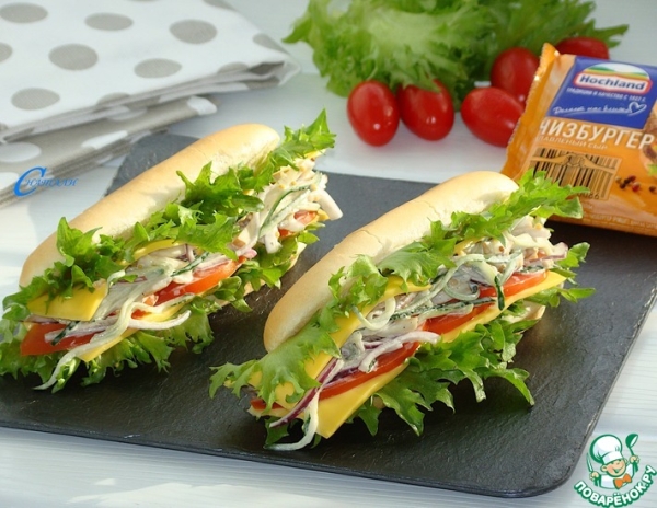 Хот-доги с копченым кальмаром