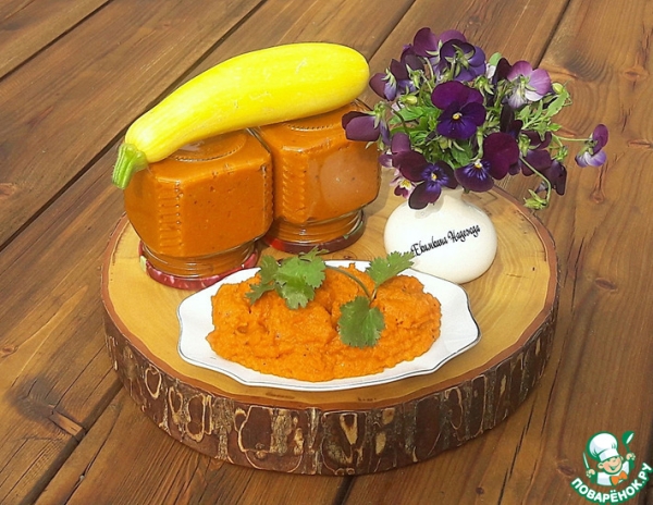 Икра кабачковая с острым соусом кимчи