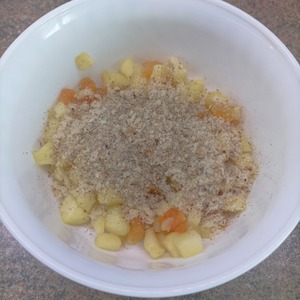 Индейка с яблоками и соусом Индейка с яблоками и соусом