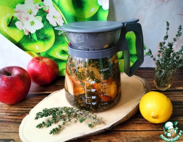 Яблочно-лимонный чай с чабрецом Яблочно-лимонный чай с чабрецом