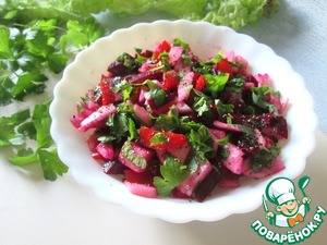 Яблочно-свекольный салат с маринованным перцем Яблочно-свекольный салат с маринованным перцем