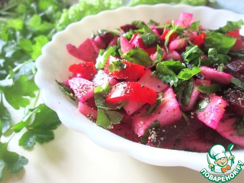 Яблочно-свекольный салат с маринованным перцем Яблочно-свекольный салат с маринованным перцем