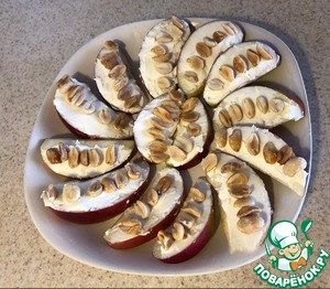 Яблочный перекус с сыром и арахисом Яблочный перекус с сыром и арахисом