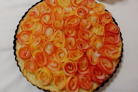 Яблочный пирог "розовый букет" Яблочный пирог "розовый букет"