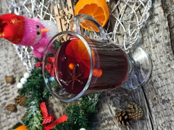 Ягодный безалкогольный глинтвейн Ягодный безалкогольный глинтвейн