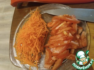 Яичная лапша с кальмаром и овощами Яичная лапша с кальмаром и овощами