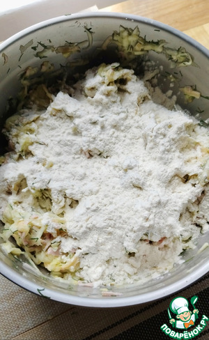 Кабачковые оладьи с ветчиной и сыром